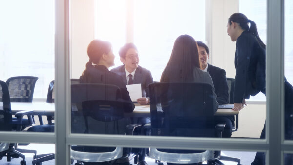 社員が主体性を持つ組織に変えるために必要な考え方と実践方法